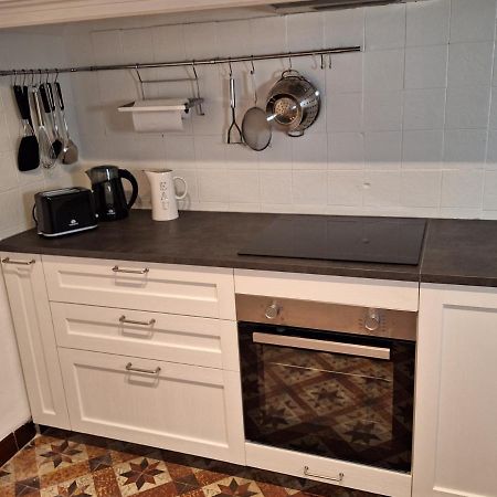Self Contained City Apartment Perpignan Buitenkant foto